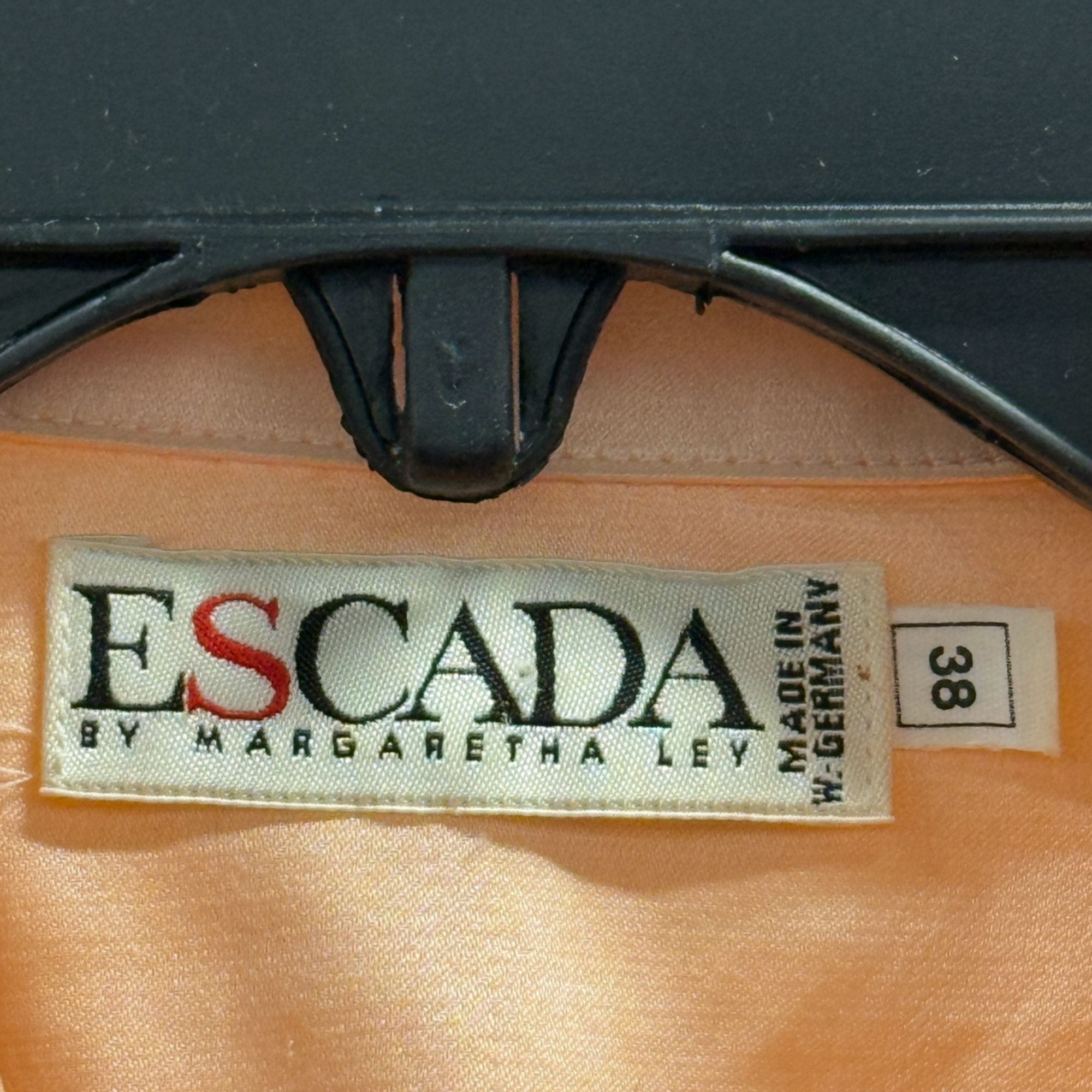 ESCADA by Margaretha Ley Peach Silk Blouse – Size 38